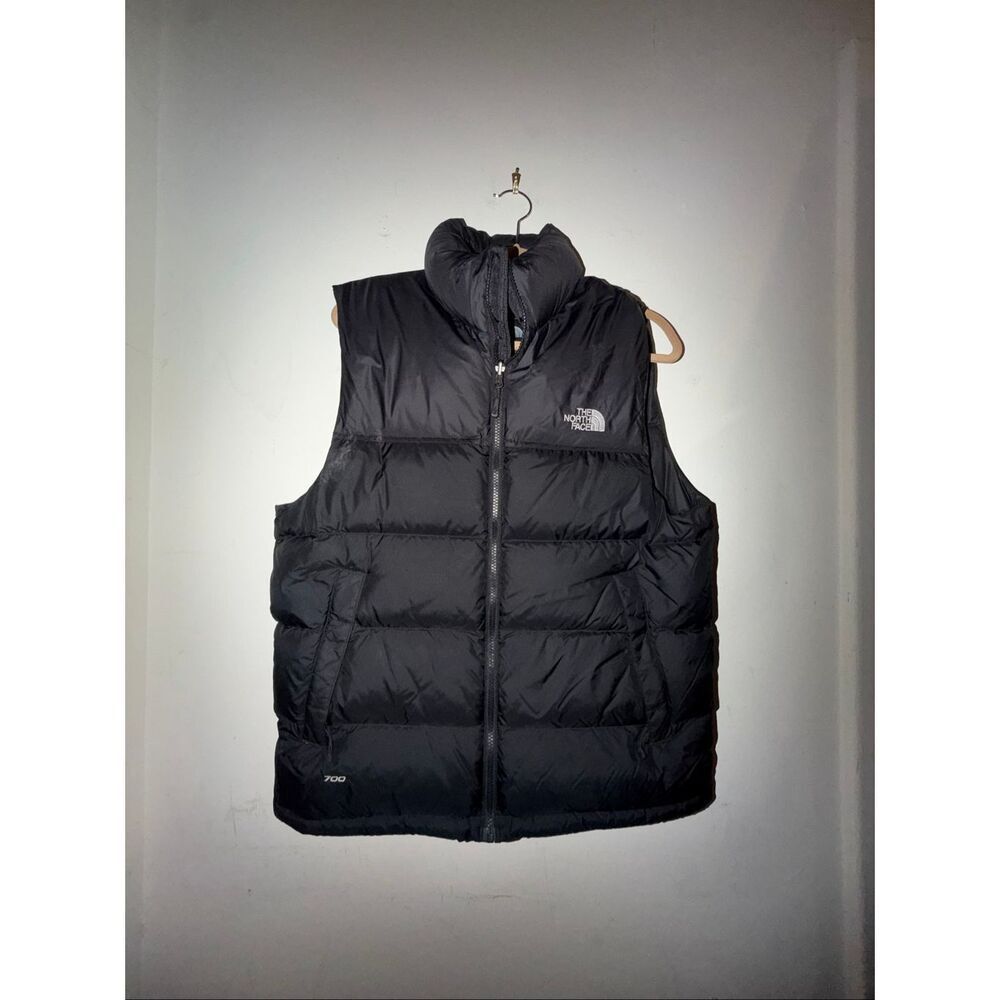 Black north face vest size M men’s